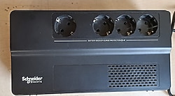 Schneider 1000 VA 600 Watt UPS