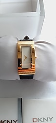 DKNY Saat