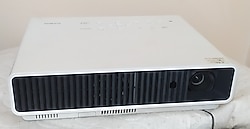 CASİO XJ-M140 laserled 20bin saat projeksiyon cihazi