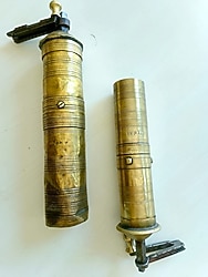 Antika Kahve Değirmeni - Çalışır Durumda / 2 ad