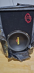 Kicker 38 cm kabinli bass