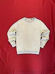 Timberlanda crewneck sweatshirt. Yeşil tonu, küçük logo detaylı, yumuşacık vintage wash.